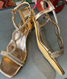 ÇİFT BANLI AYAK ÜSTÜ SONSUZLUK MODEL GOLD ROSE KISA TOPUK YAZLIK VE ABİYE SİMLİ ŞIK KADIN AYAKKABI