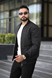 Unisex Kapitoneli Bomber Ceket - Günlük Şık & Spor Kombinlerin Vazgeçilmezi