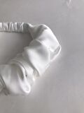 Kadın Beyaz Saten Büzgülü Scrunchie Saç Bandı / Bandanası