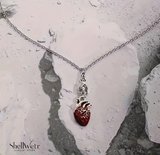 RubiCore Dramatik Gotik tarz kırmızı kalpli 925 ayar gümüş zincir unisex kolye