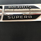 Skoda SuperB Çamurluk Çıtası LOgosu Arması