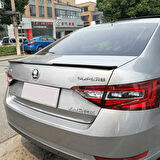 Skoda Super B Oem Spoiler Pianoblack 