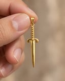 14 Ayar Altın Hançer Kolye Ucu – 4 cm