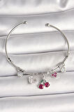 Pirinç Gümüş Renk Sallantı Kiraz Figür Kalp Detay Charm Kadın Bileklik