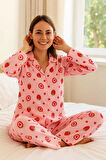 Kadın Pijama Takımı Boydan Düğmeli Raporlu Kumaş Milan Çilek Desenli