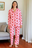 Kadın Pijama Takımı Boydan Düğmeli Raporlu Kumaş Milan Çilek Desenli