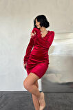 leyla sanat sanata yeni bir bakış açısı Kırmızı Yaka Ve Kol Dantelli Mini Elbise