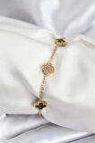 316L Çelik Gold Renk Siyah ve Zirkon Taşlı Baby Boy Yonca Kadın Bileklik - TJ-BB7953