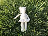 Naturaborn Natural amigurumi el örgüsü oyuncak etekli kedicik