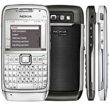 Nokia E71 Klavyeli 3G+ Tuşlu Wifi'li Chat Özellikli Cep Telefonu
