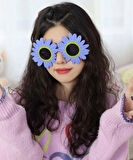 Mor Renk Papatya Şekilli Parti Gözlüğü 18X10 Cm