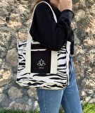 zebra desenli keten çanta