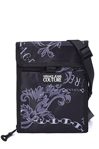 VERSACE JEANS COUTUREリュック ブラック 美品未使用 タグ付 VERSACE JEANS COUTURE リュック ※発送まで約1週間前後 - メルカリ