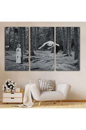 Yerden Yükselen Büyücü Kadın Tablosu-6575