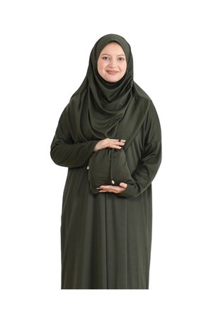 Keseli Namaz Elbisesi Eşarp Hazır Tesettür Giyim Türban Müslüman Giysi Takım