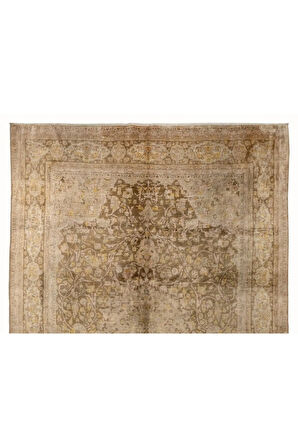 239x322 cm Eski Bej Renklerde Yarı Antik El Dokuması Türk Sivas Halısı