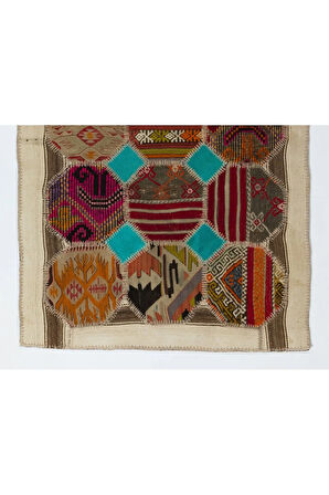110x170 cm EL YAPIMI Patchwork Halı, Eski Köy Kilim Halılarından Üretilmiştir