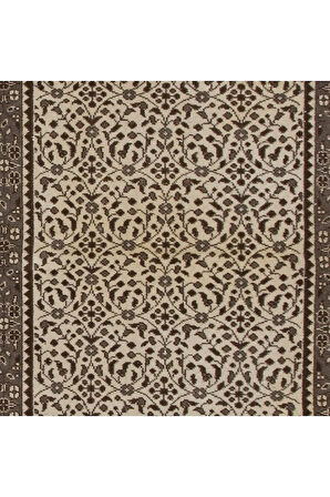 114x206 cm Eski Çiçek Desenli El Yapımı Türk Halısı. Küçük Yünlü Halı