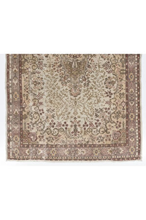 204x314 cm Eşsiz El Yapımı Eski Anadolu Uşak Halısı. El Dokuma Yün Halı