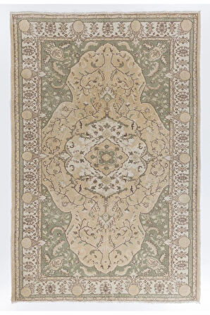 195x300 cm Madalyon Tasarımlı Eski El-Düğümlü Uşak Alan Halısı, El Yapımı Misafir Odası Halısı