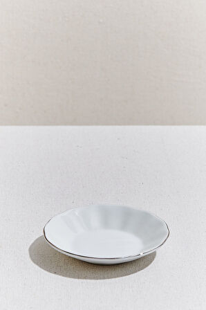 Bant Porselen Çay Tabağı Platin
