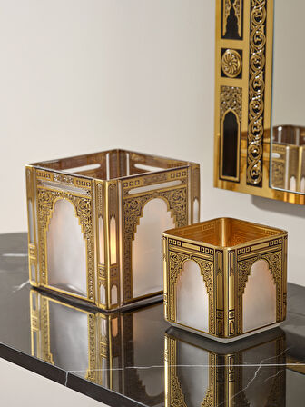 Asırlık Mumluk Küçük