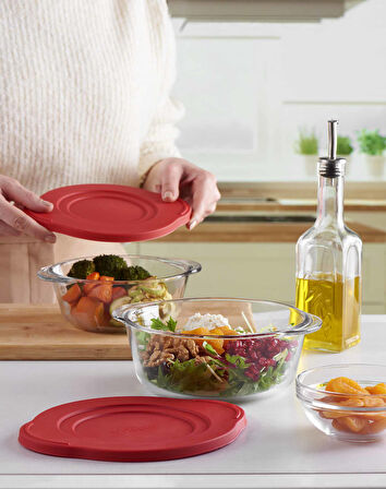 Plastik Kırmızı Kapaklı Saklama Kabı 1.4 L