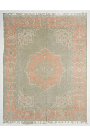300x375 cm Eski Uşak Halı, %100 Yün ve Doğal Boyalı