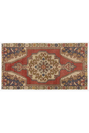 132x235 cm Kırmızı Madalyon Desenli Eski El Dokuma Halı, %100 Yün
