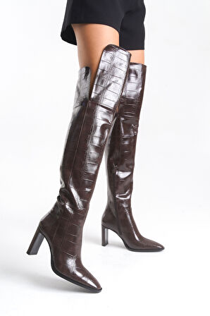 Kadın Diz Üstü  Yandan Fermuarlı Topuklu Kroko Çizme Mara Kahve