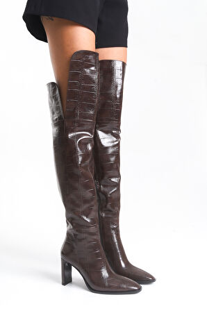 Kadın Diz Üstü  Yandan Fermuarlı Topuklu Kroko Çizme Mara Kahve