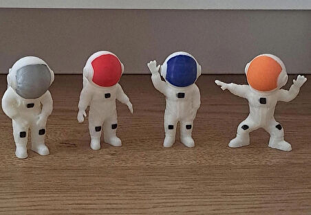 Cosmos Craft Astronot,Oyuncak,Pasta Süsü 4 adet