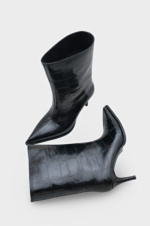 Kadın Sivri Burun Yılan Desenli Günlük Topuklu Bot Kyra 