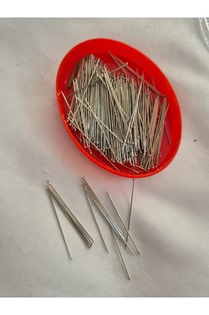 Toplu İğne Renkli 350 Adet 0.6×34 25 gram