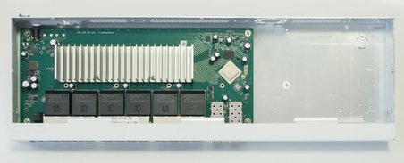 MikroTik CRS326-24G-2S+RM 24 Port Gigabit Yönetilebilir Switch