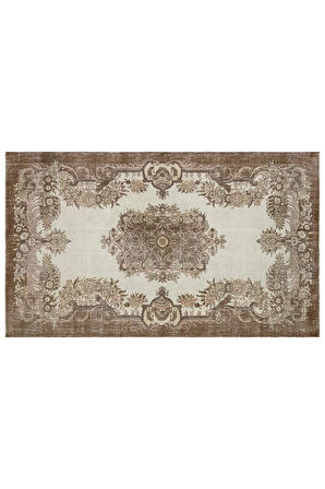 Kahverengi Desenli Halı