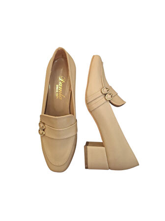 Solmaz Damla Kapalı Tokalı Topuklu Ayakkabı