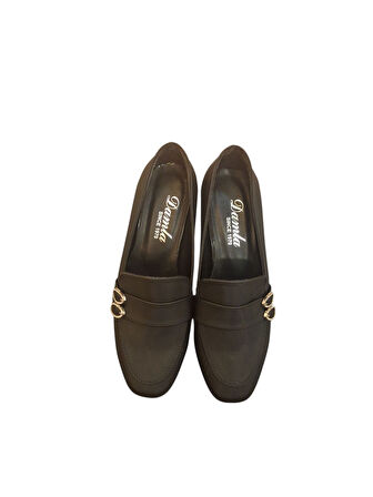 Solmaz Damla Kapalı Tokalı Topuklu Ayakkabı