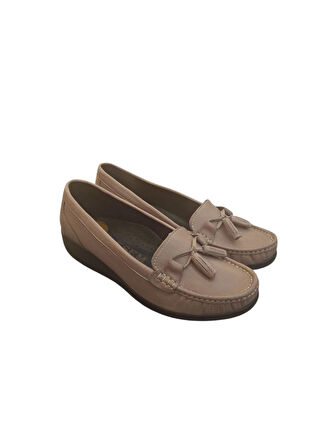 Esem Püsküllü Rok Hakiki Deri Kadın Ayakkabı