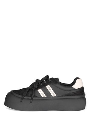 Solmaz HV261-BDL2000 Siyah Sneaker