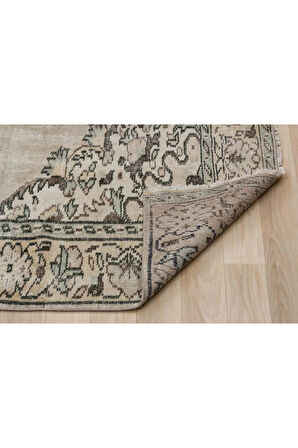 Özel Vintage Eskitme El Dokuma Göbekli Halı 154 X 287