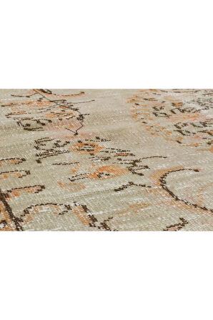 Krem Desenli Eskitme Halı