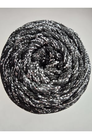 Makrome Polyester ip 200 gram Siyah (Beyaz Simli)