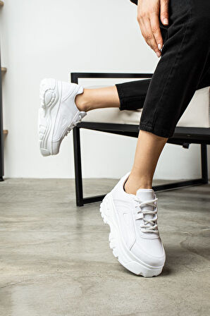 Günlük Kadın Spor Ayakkabı Yüksek Taban 6 Cm Sneaker Siyah - Beyaz - Bej - Rugan - Süet 001