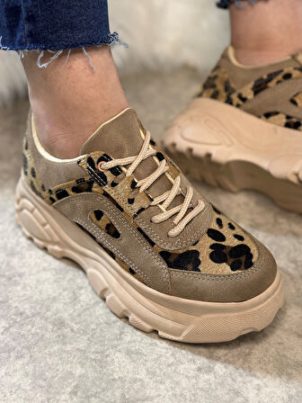 Günlük Kadın Spor Ayakkabı Yüksek Taban 6 Cm Sneaker 001