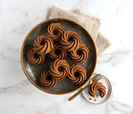 Nordicware 6´lı Mini Heritage Kek Kalıbı