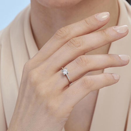 Altın Tektaş Yüzük