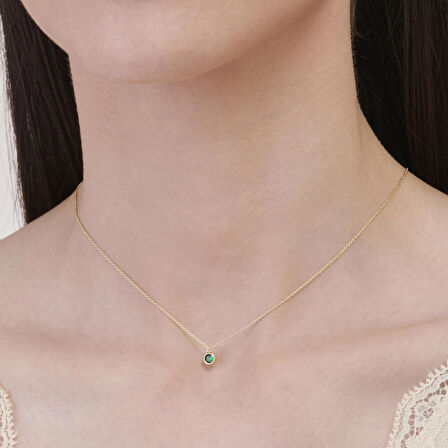 Yeşil Taşlı Altın Kolye