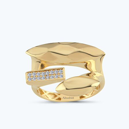 Altın Taşlı Elips Yüzük