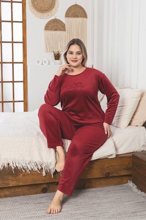 Büyük Beden Kırmızı Likralı Soft Kadife Pijama Takımı
